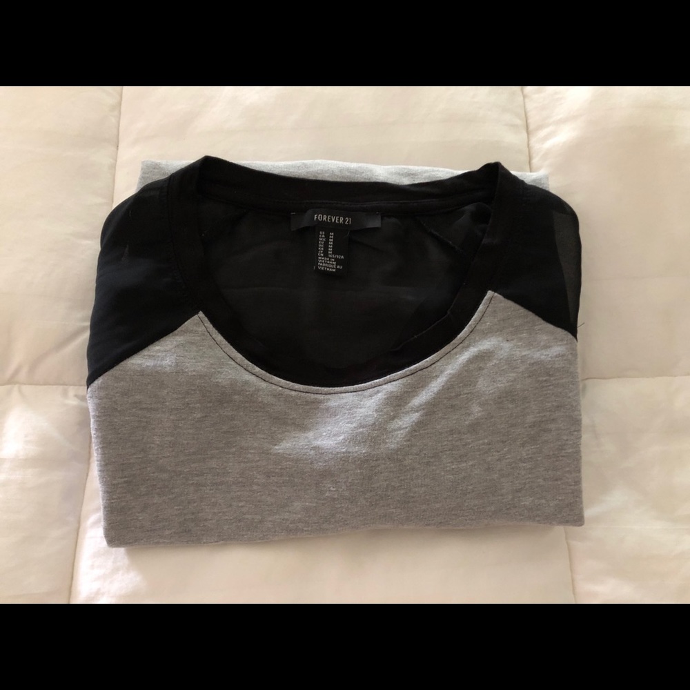 Forever 21 sheet sweatshirt